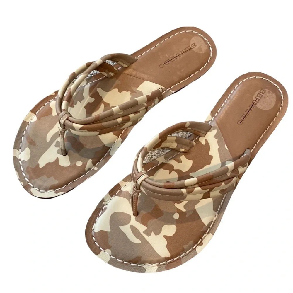 Anthropologie Bernardo Miami Desert Sand Camouflage Flip Flop Sandals NEW 10 - Picture 5 of 10